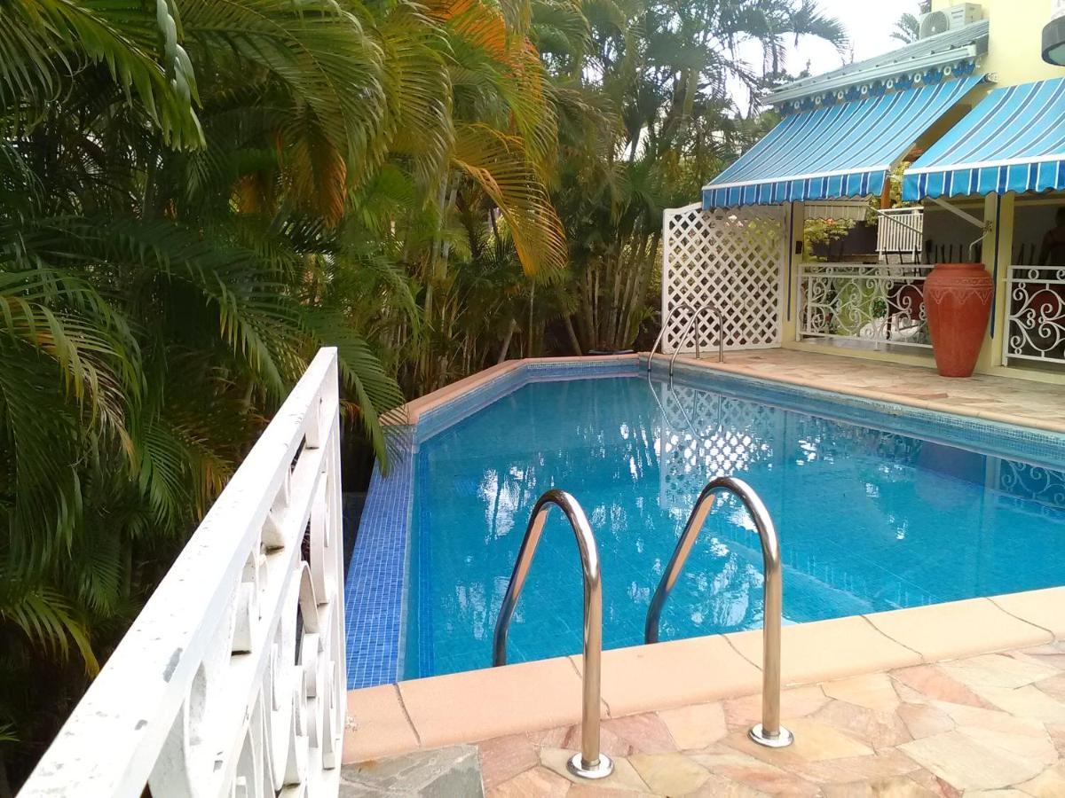 Bungalow d'une chambre avec piscine partagee jardin clos et wifi a Le Gosier Le Gosier  Extérieur photo